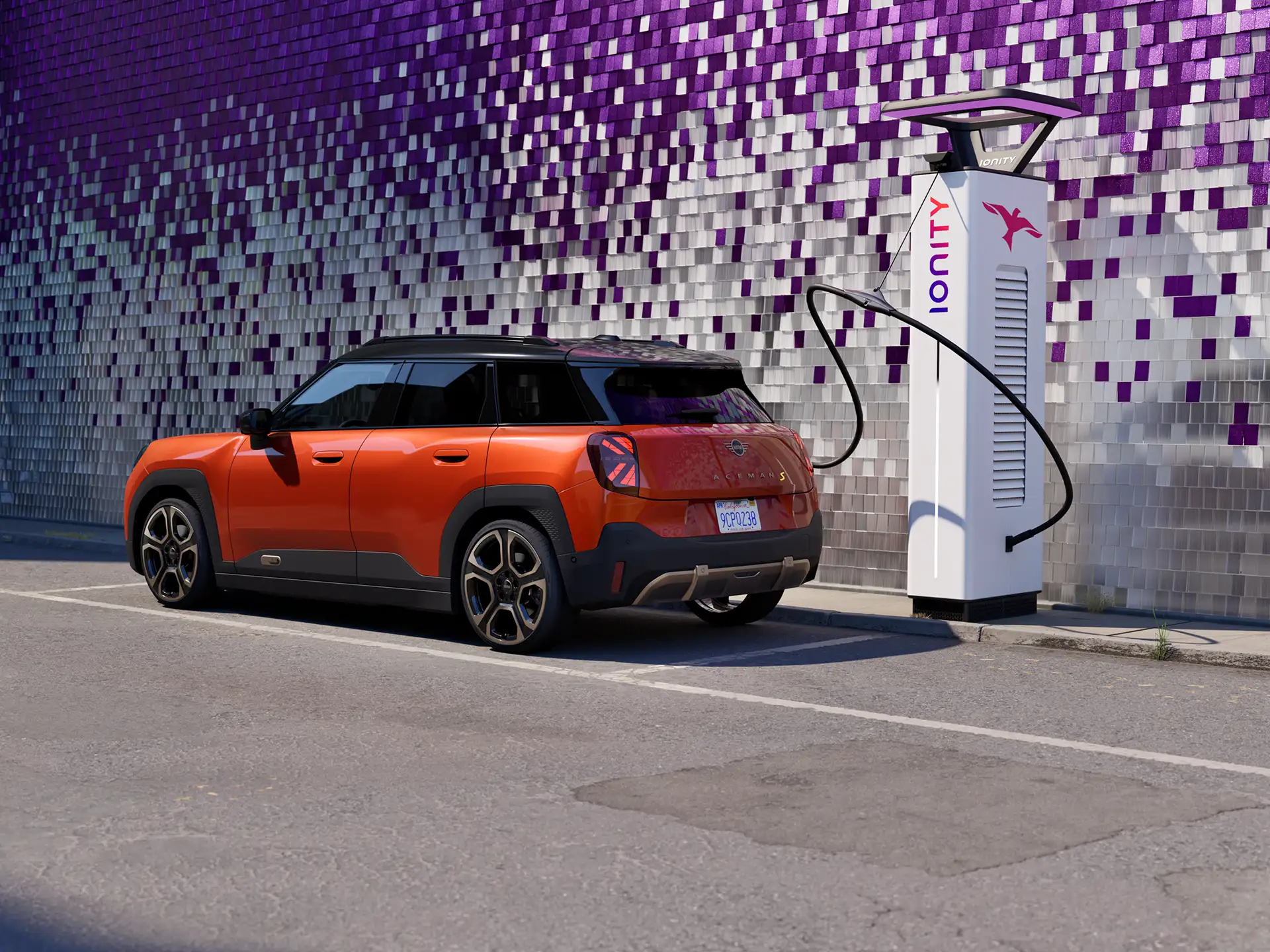 MINI Aceman Electric – Unterwegs laden