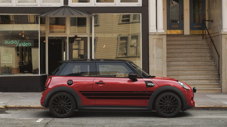 JCW SEITENSTREIFEN PIANO BLACK.