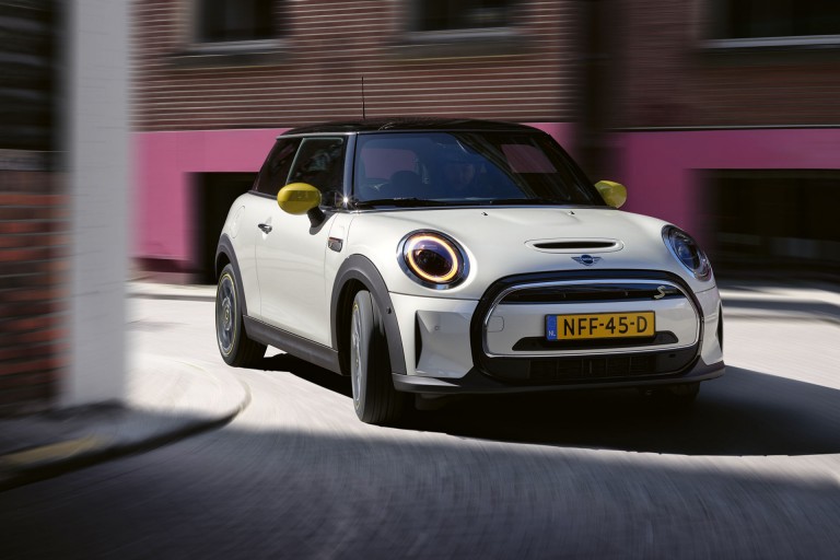 Mini-Elektromobilität – Reichweite - Mini-Elektro-Rückansicht