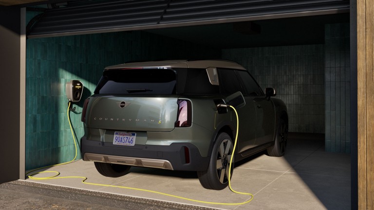 MINI Elektromobilität - Laden - U25E Ladestation
