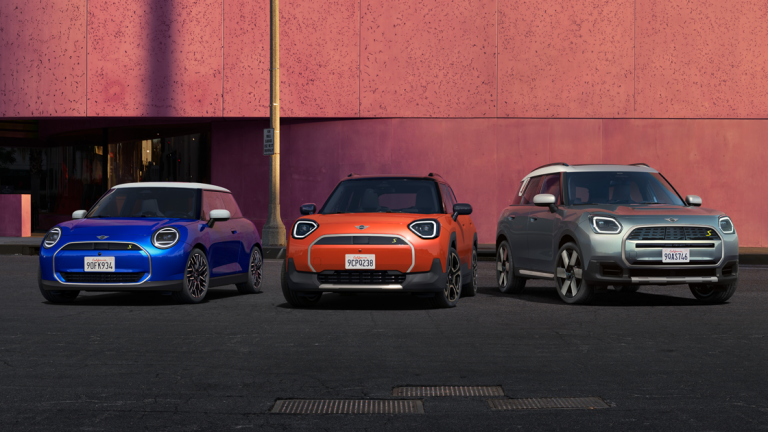 MINI Elektromobilität - vollelektrische Familie