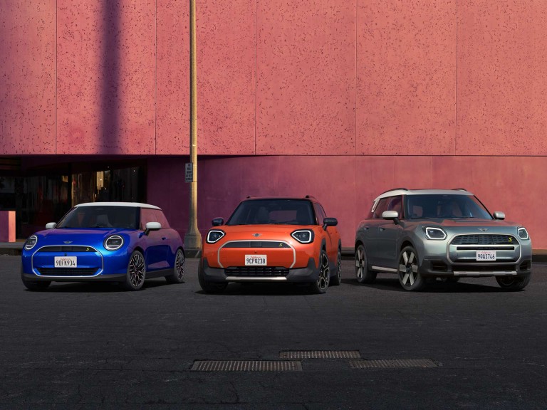 Der vollelektrische MINI Aceman – Platz und Vielseitigkeit – Ankunft