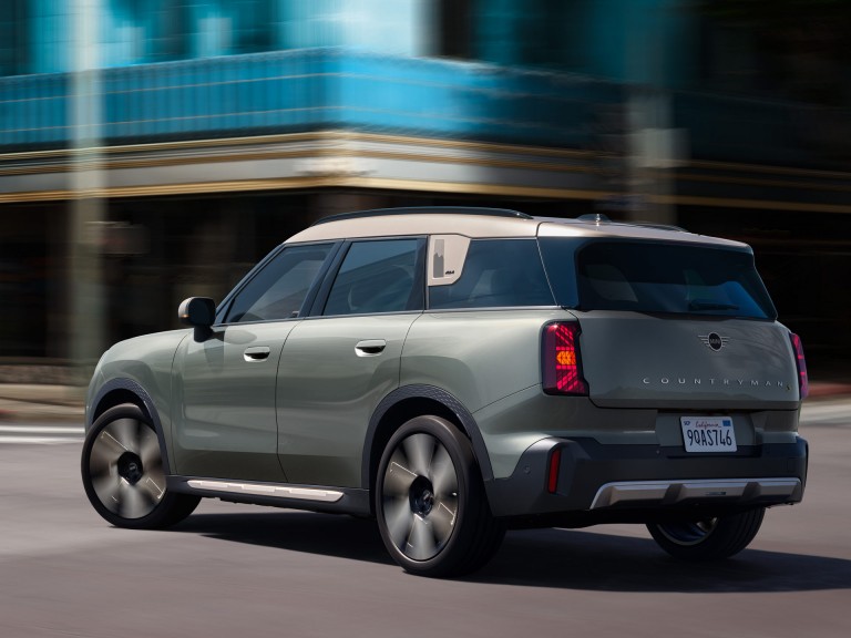 Der erste vollelektrische MINI Countryman – Agilität